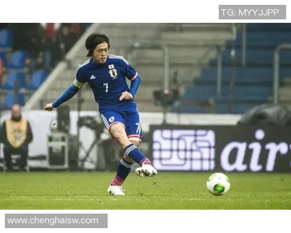 日本国家男子足球队的崛起与挑战：探索他们在国际赛场上的表现与未来发展